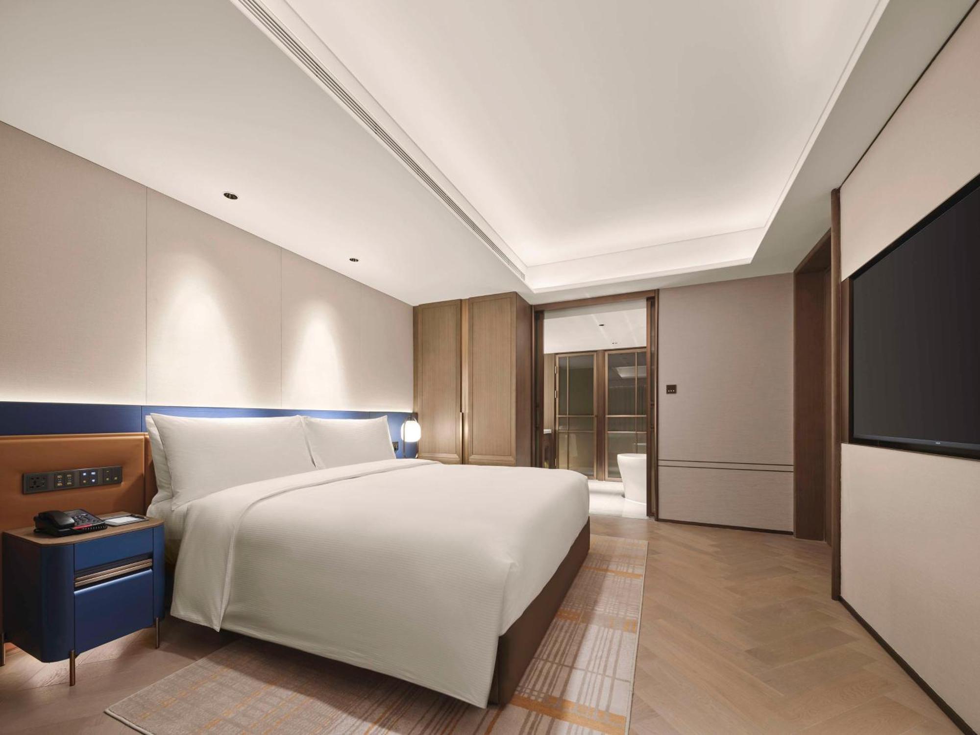 Khách sạn Doubletree By Hilton East Third Ring Road