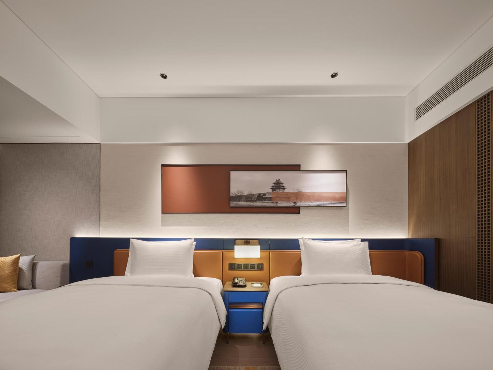 Khách sạn Doubletree By Hilton East Third Ring Road 4*