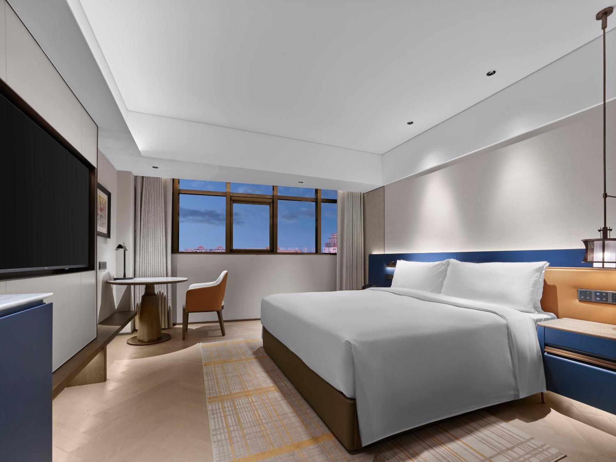 Khách sạn Doubletree By Hilton East Third Ring Road 4*