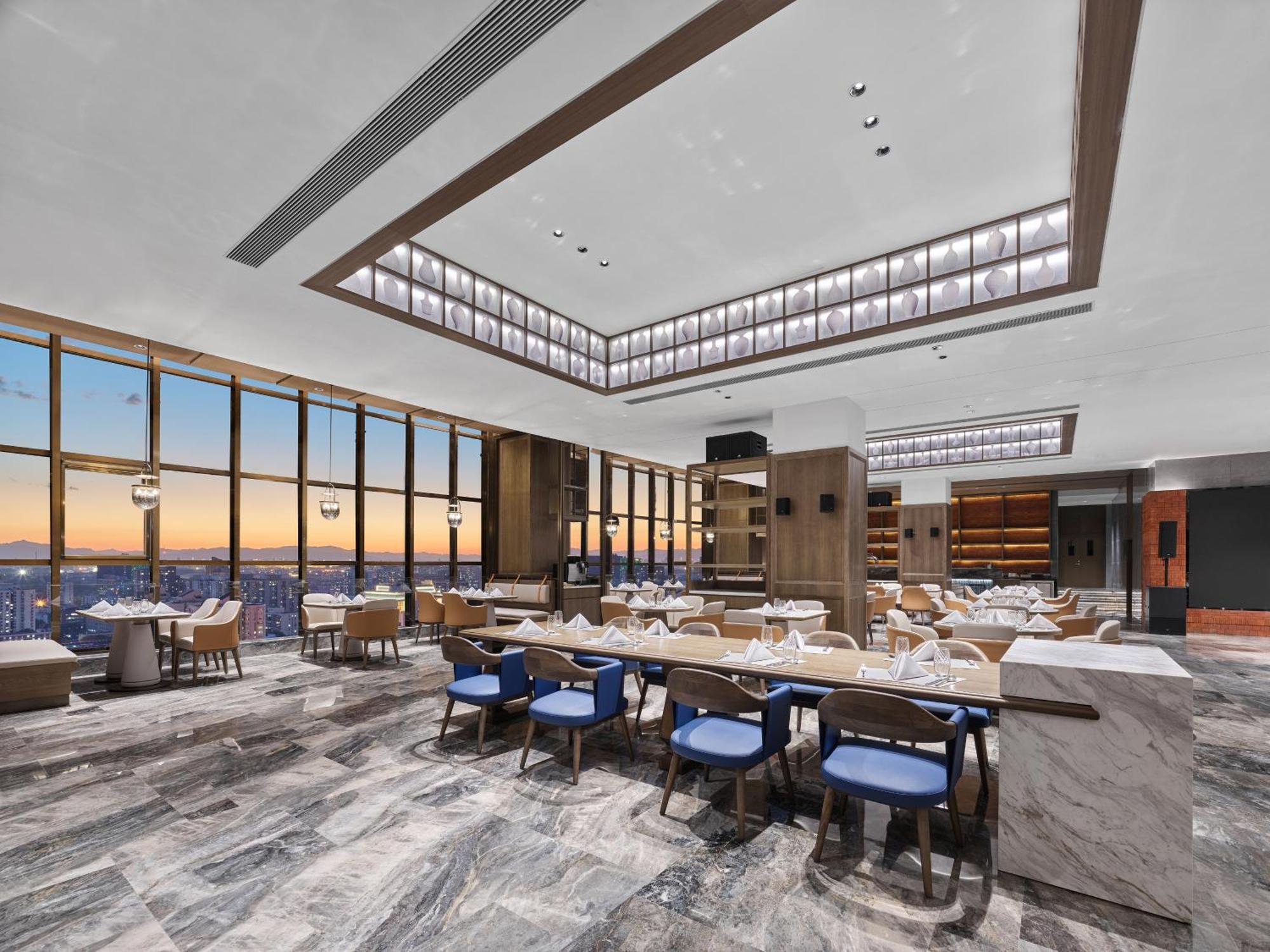 Doubletree By Hilton East Third Ring Road 4*