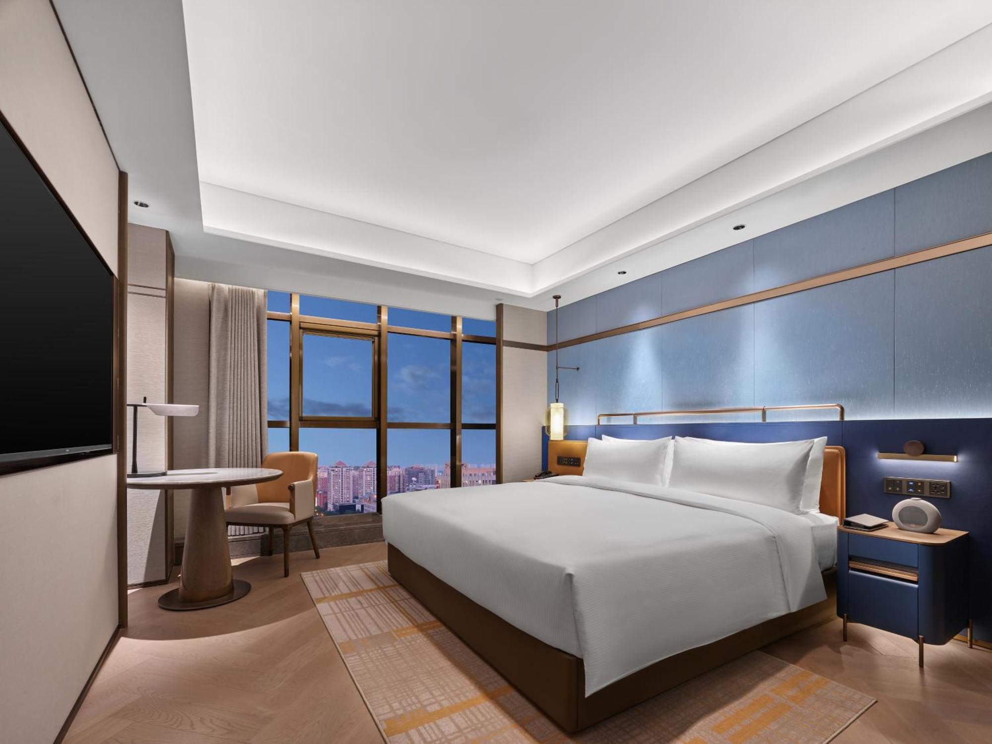 Doubletree By Hilton East Third Ring Road 4*